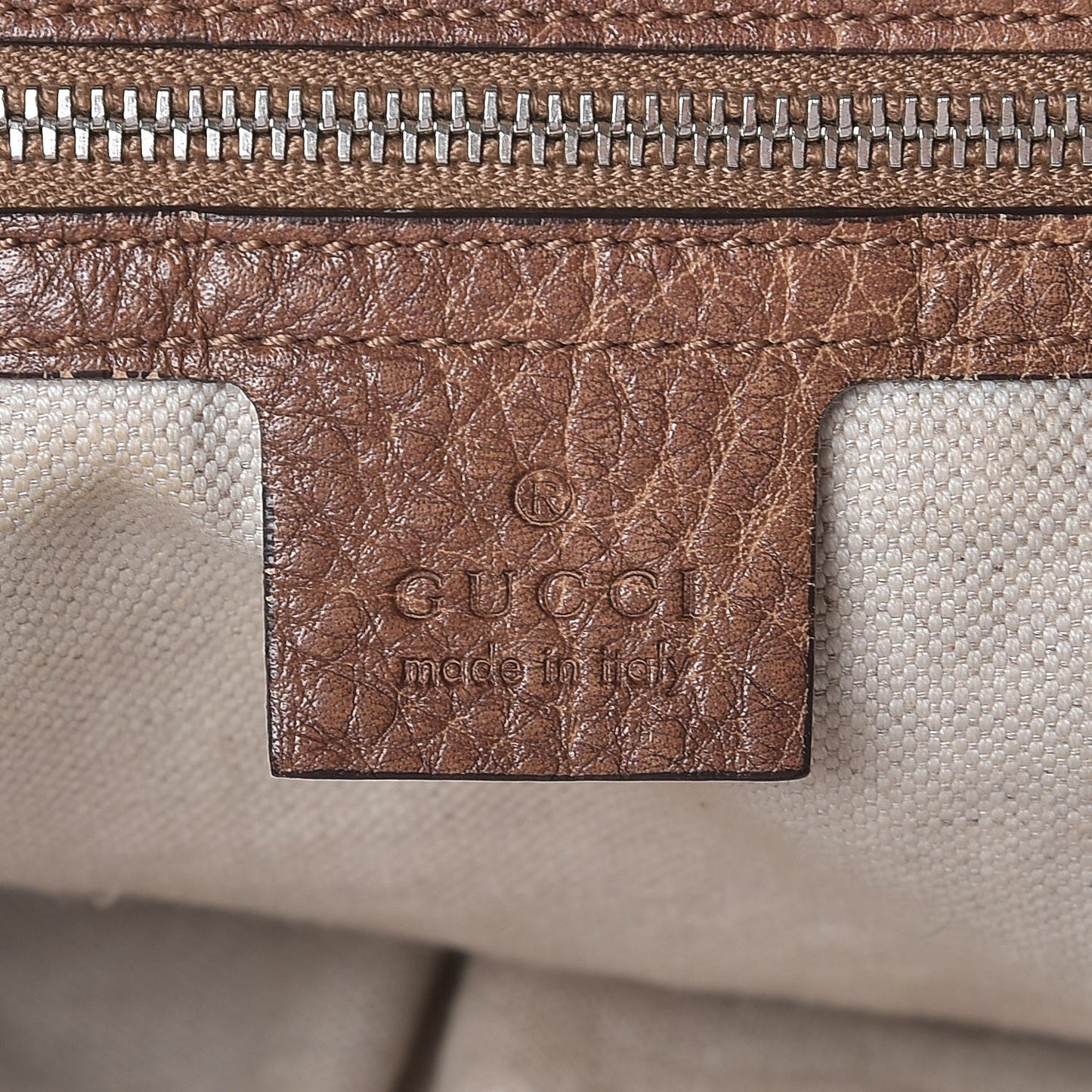 Monogram Medium Miss GG Hobo Light Cuir