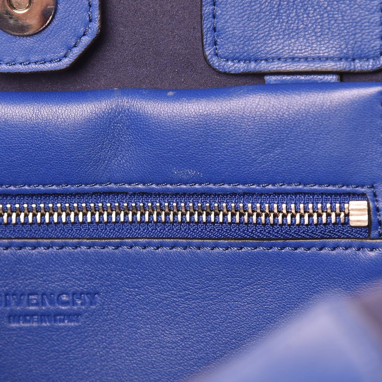 Nappa Medium Easy Tote Blue
