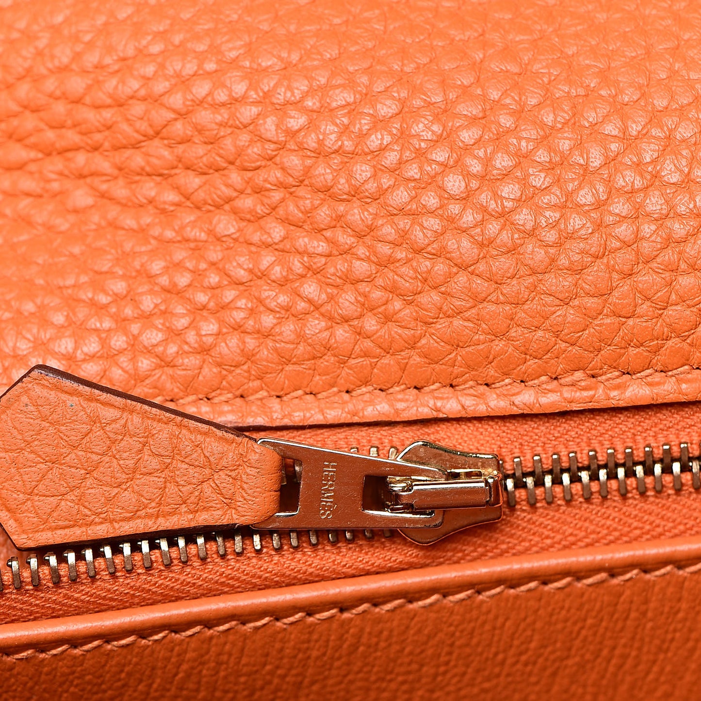 Taurillon Clemence Kelly Retourne 32 Orange
