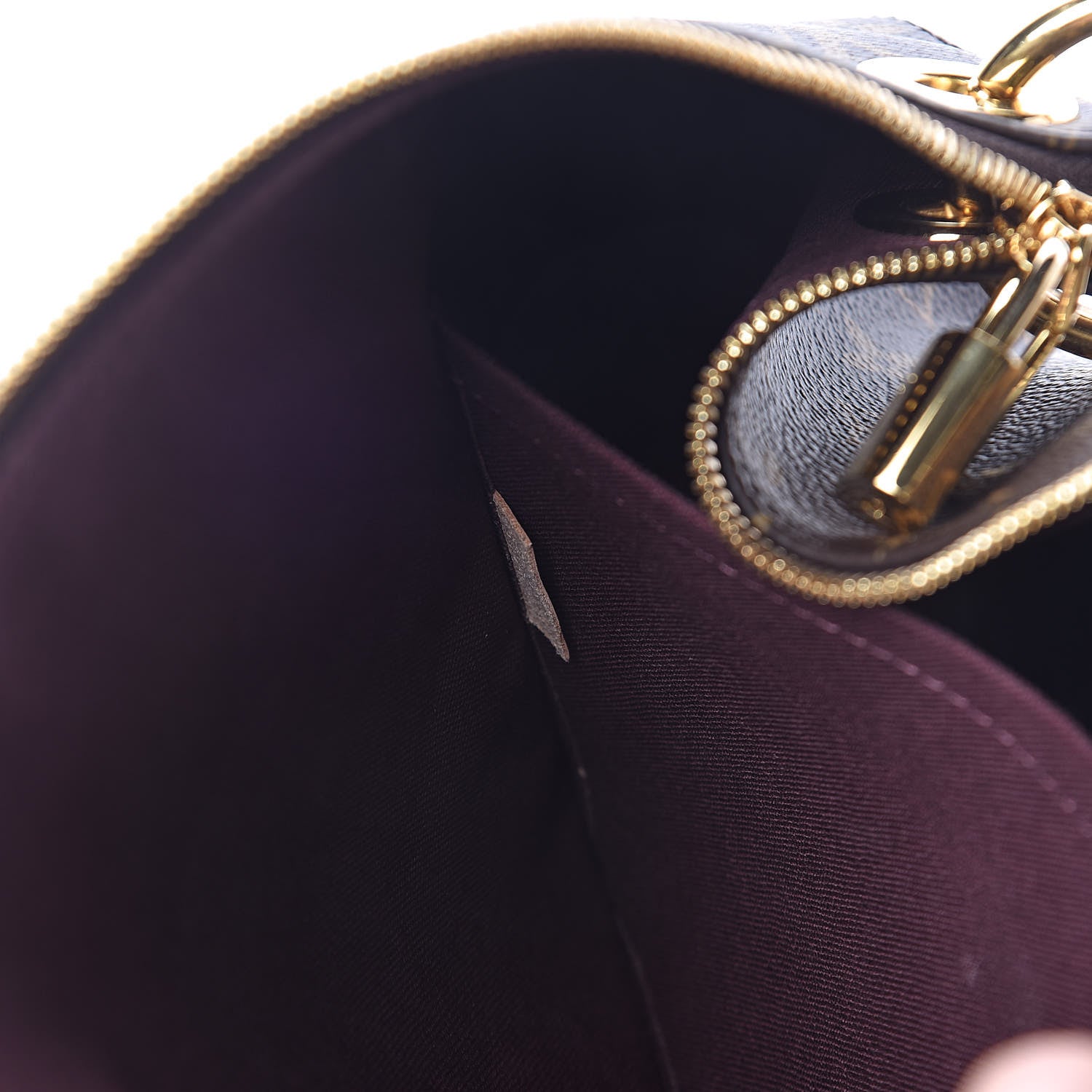 Louis Vuitton Monogram Berri MM 7 of 11