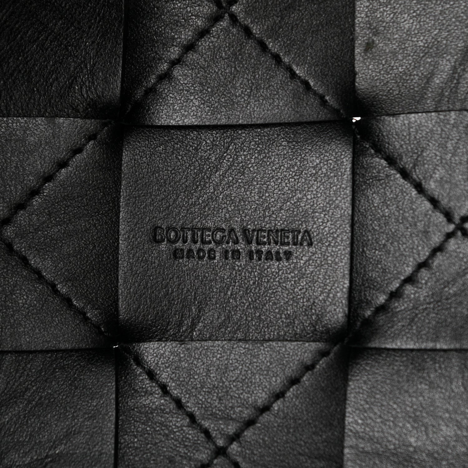 Bottega Veneta Nappa Maxi Intrecciato Cassette Bucket Bag Black 8 of 10