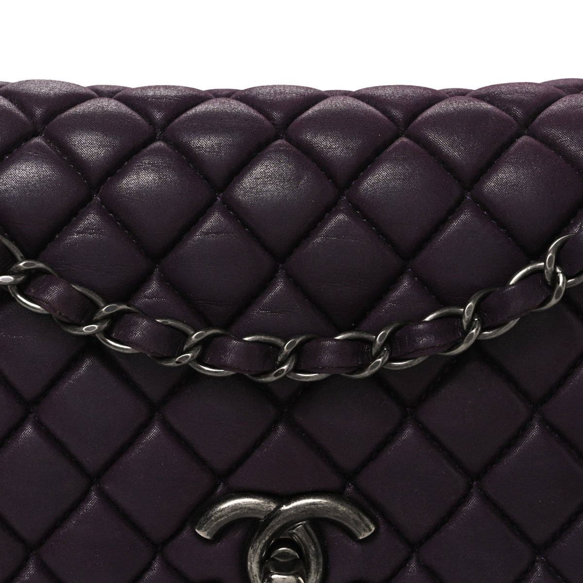 Chanel Iridescent Calfskin Small New Bubble Flap Plum 8 of 10