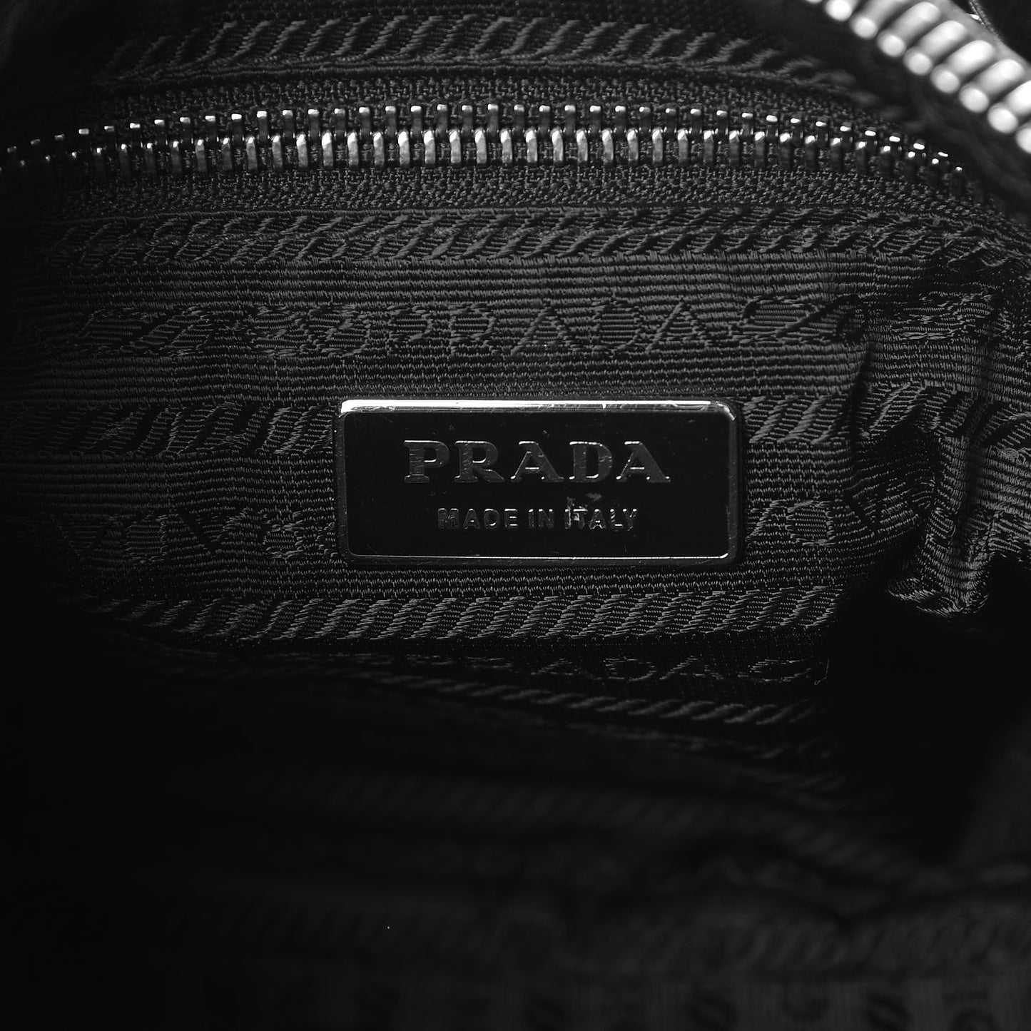 Vitello Daino Buckle Shoulder Bag Black