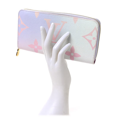 Louis Vuitton Monogram Giant Spring In The City Zippy Wallet Sunrise Pastel 2 of 6