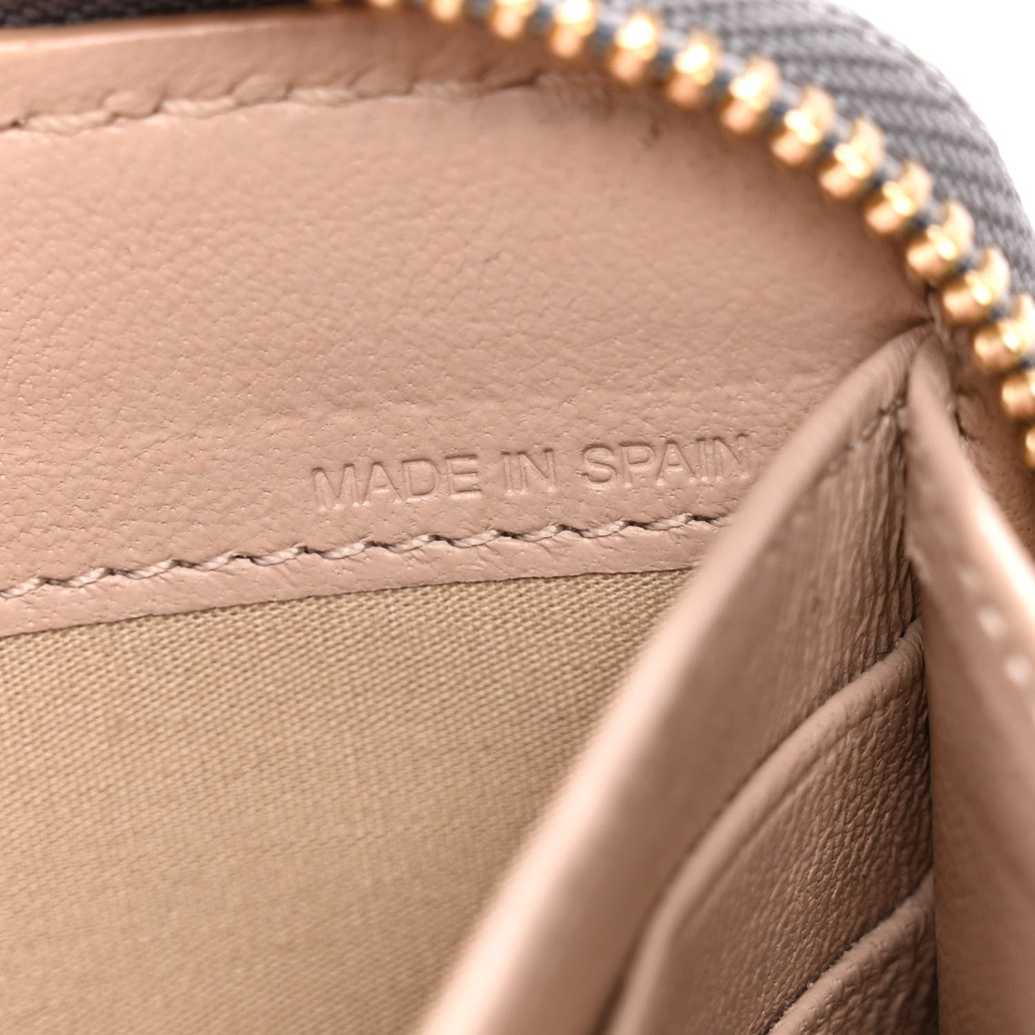 Chloe Calfskin Marcie Long Zip Around Wallet Cashmere Grey 7 of 15