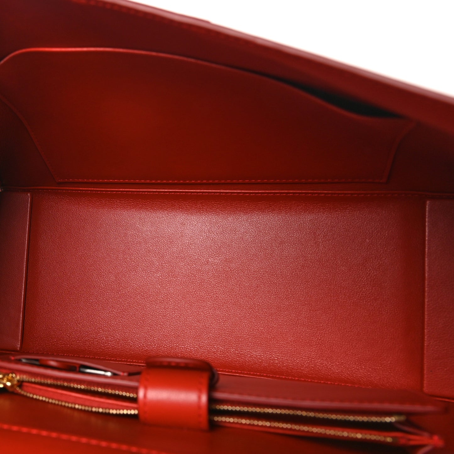 Box Calfskin MM Brillant Satchel Red