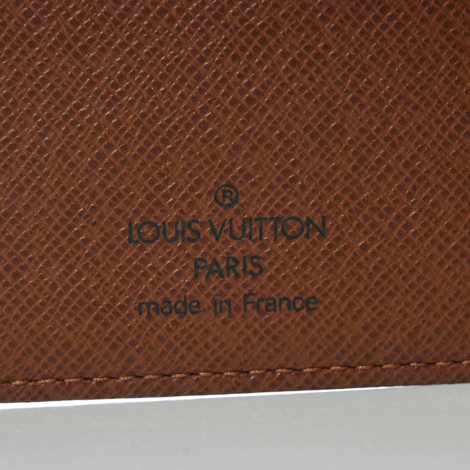 Louis Vuitton Monogram Medium Ring Agenda Cover 6 of 9