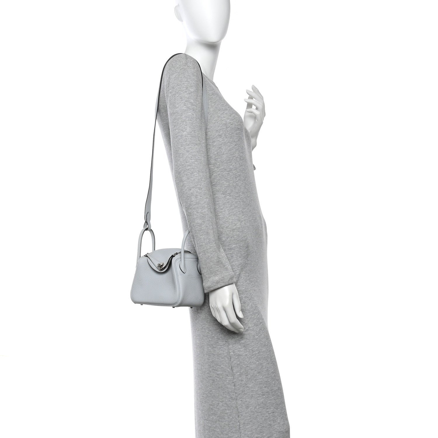Hermes Taurillon Clemence Mini Lindy 20 Bleu Pale 2 of 11