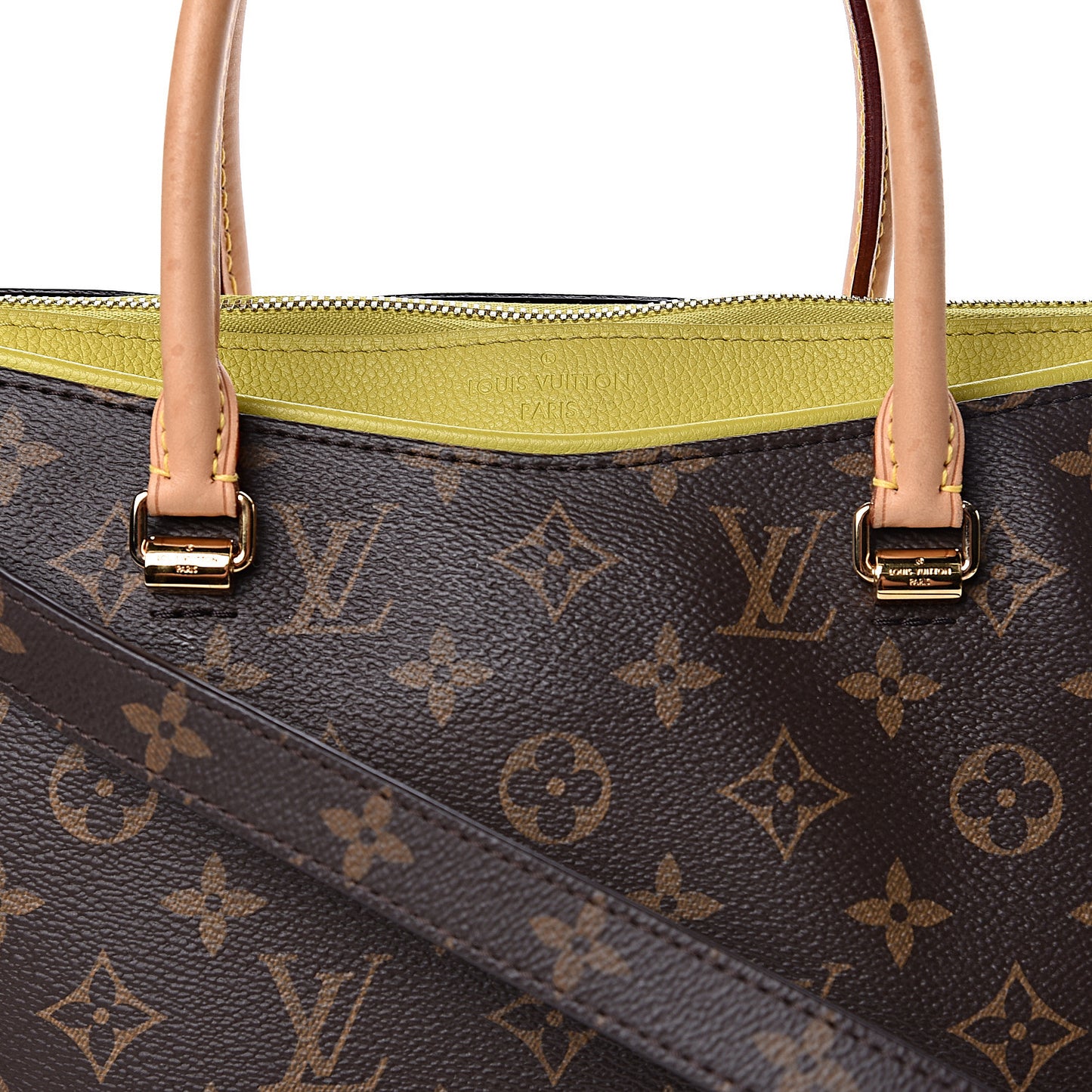 Monogram Pallas Pistache