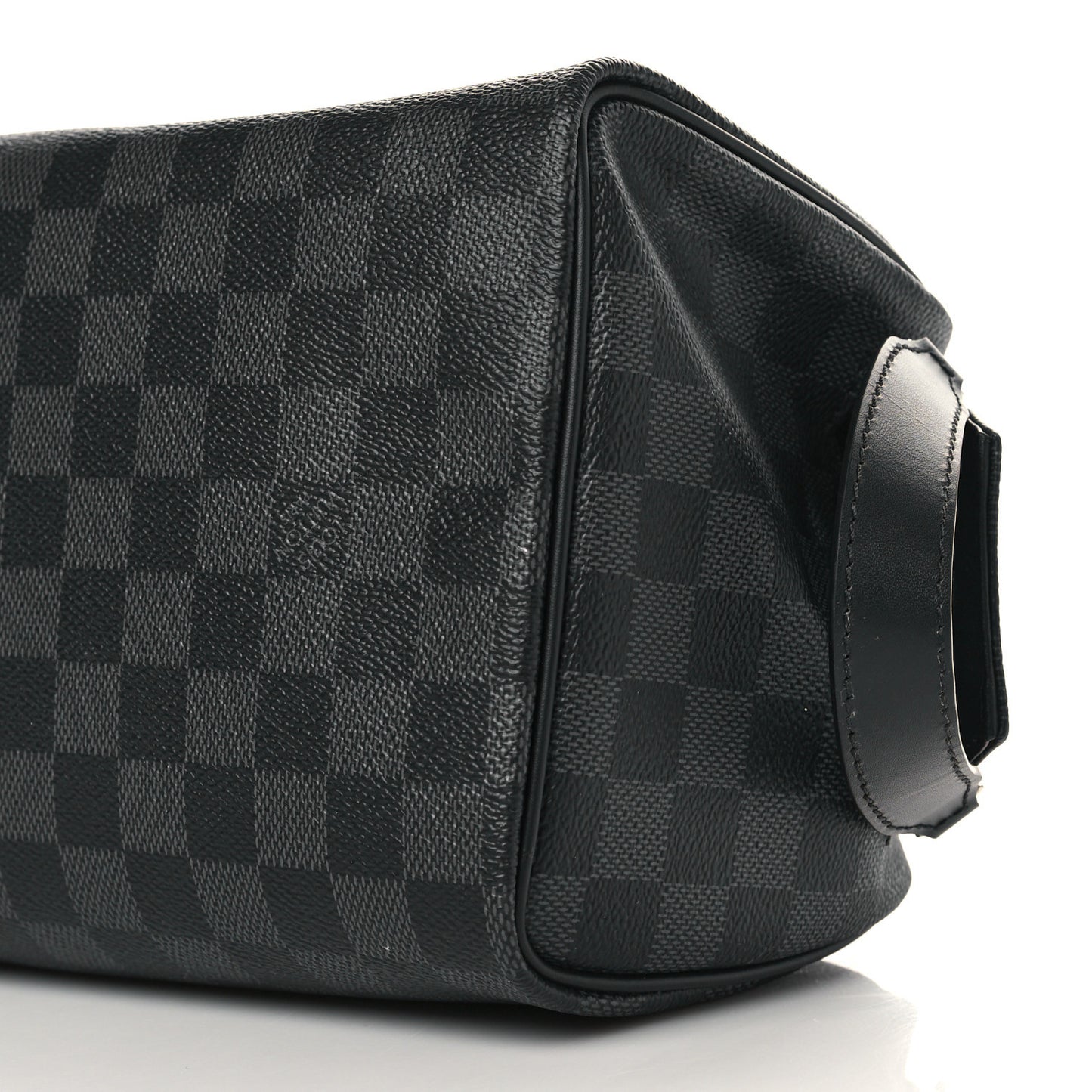 Damier Graphite Dopp Kit Toilet Pouch