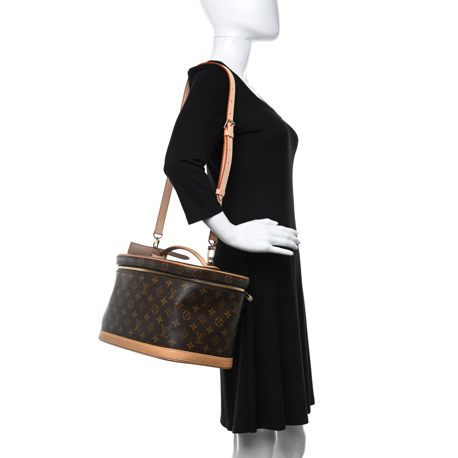 Louis Vuitton Monogram Nice 2 of 12