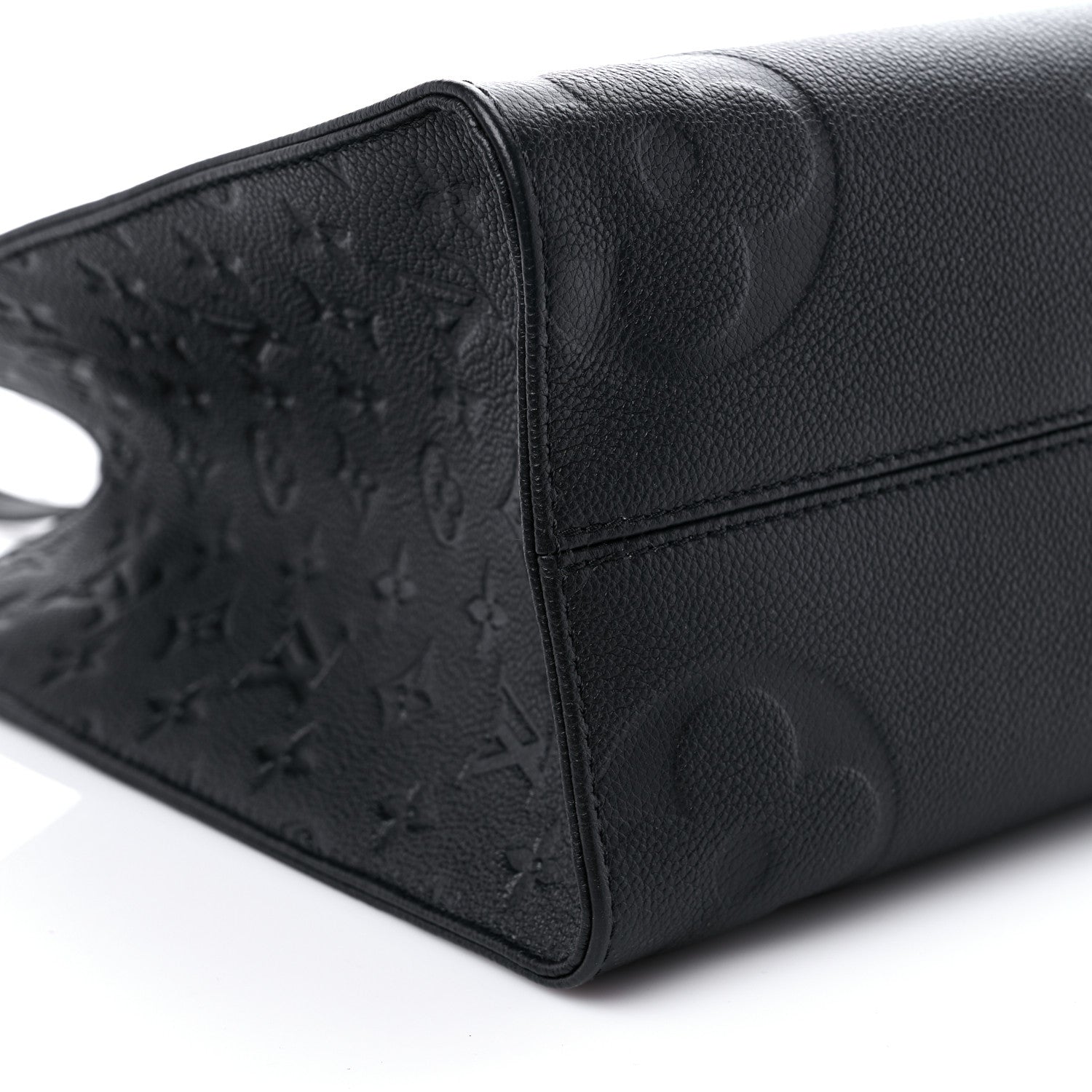 Louis Vuitton Empreinte Monogram Giant Onthego MM Black 7 of 8