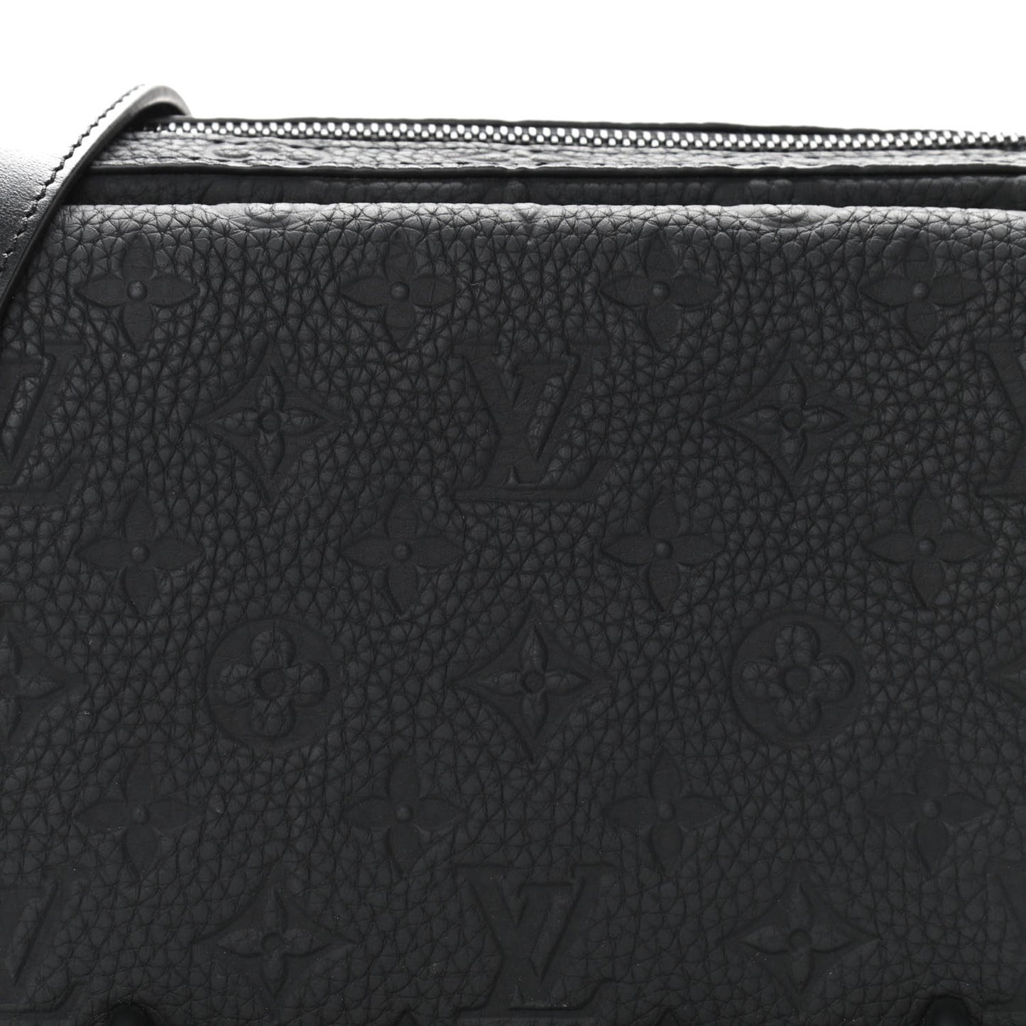 Taurillon Monogram Steamer Messenger Black