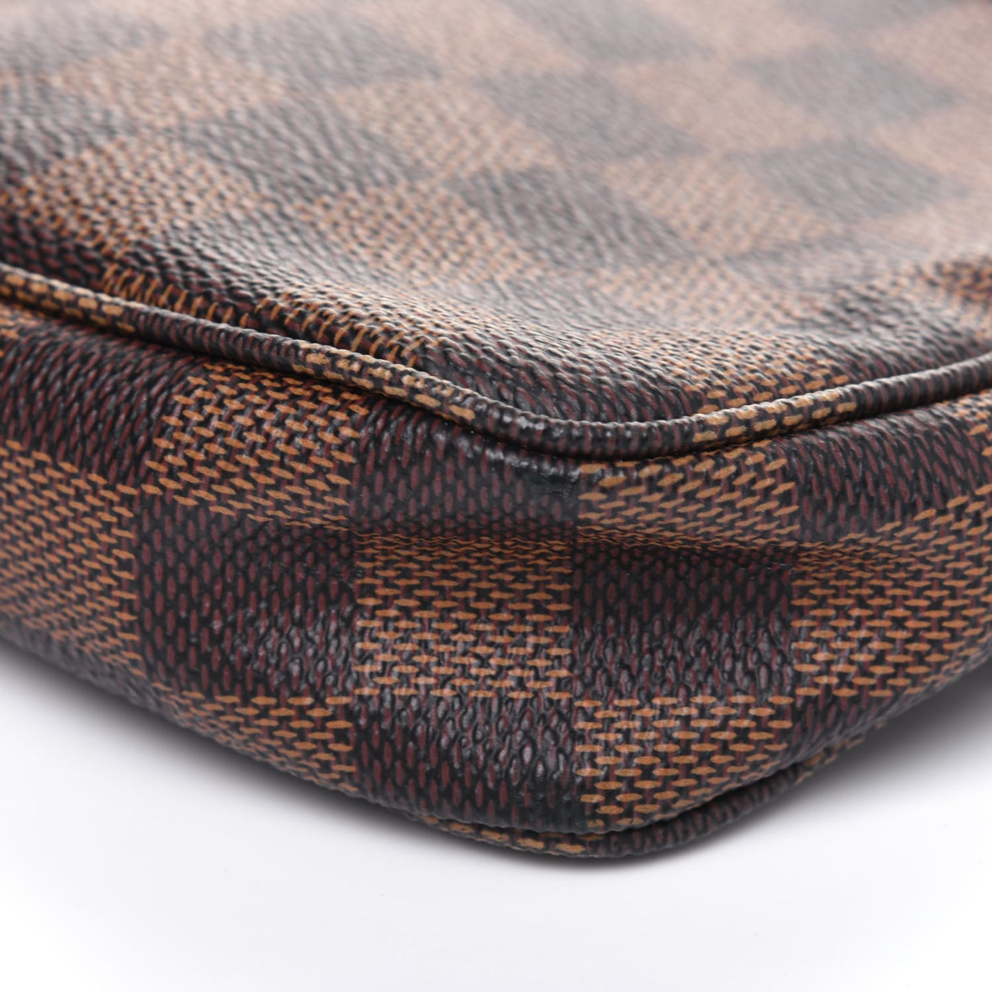 Damier Ebene Pochette Accessories