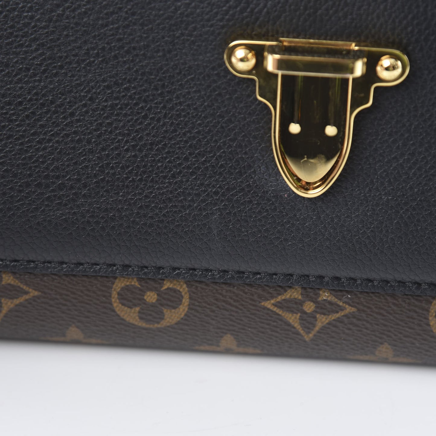 Monogram Victoire Black