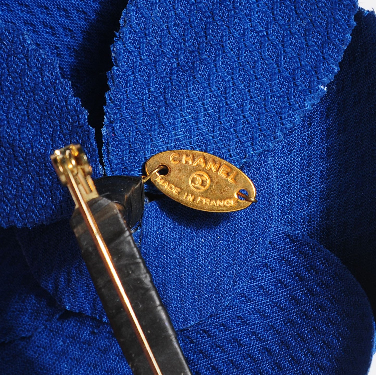 Camellia Pin Brooch Blue