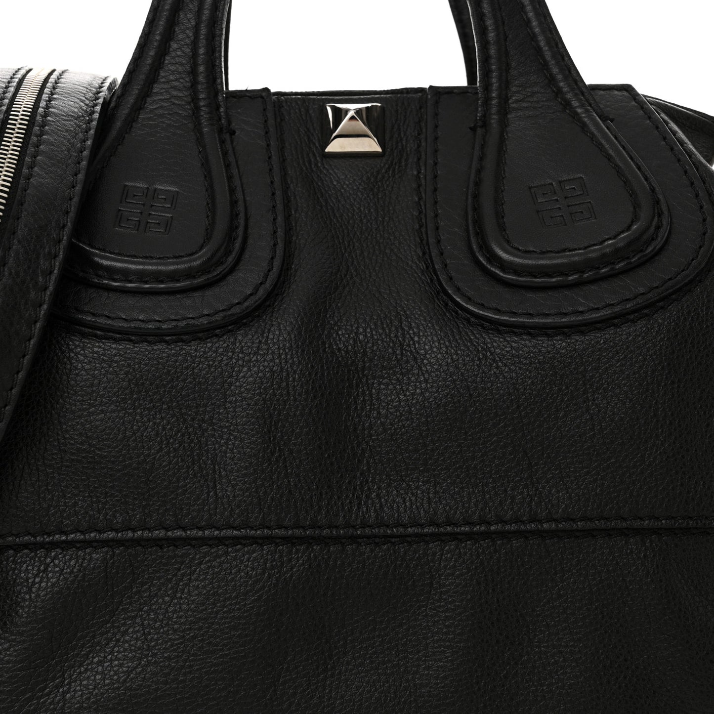 Waxy Grained Calfskin Studded Medium Nightingale Black
