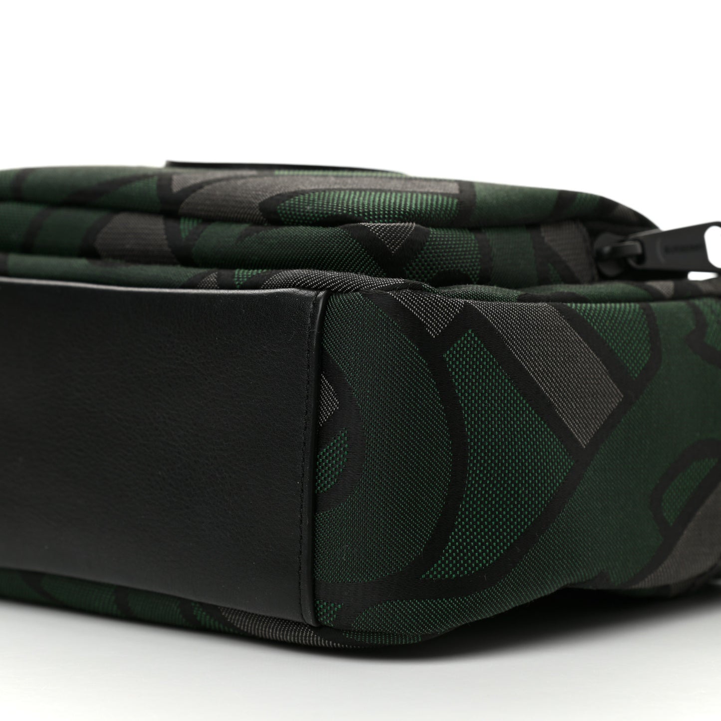 Canvas Monogram Paddy Messenger Forrest Green