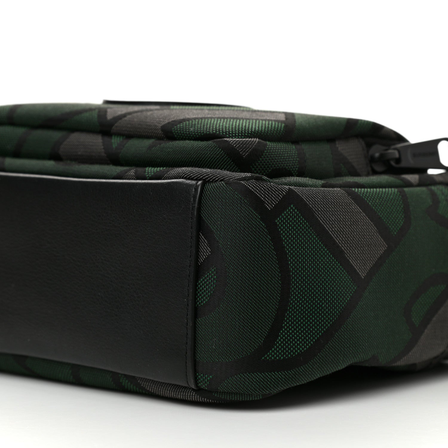 Burberry Canvas Monogram Paddy Messenger Forrest Green 10 of 11