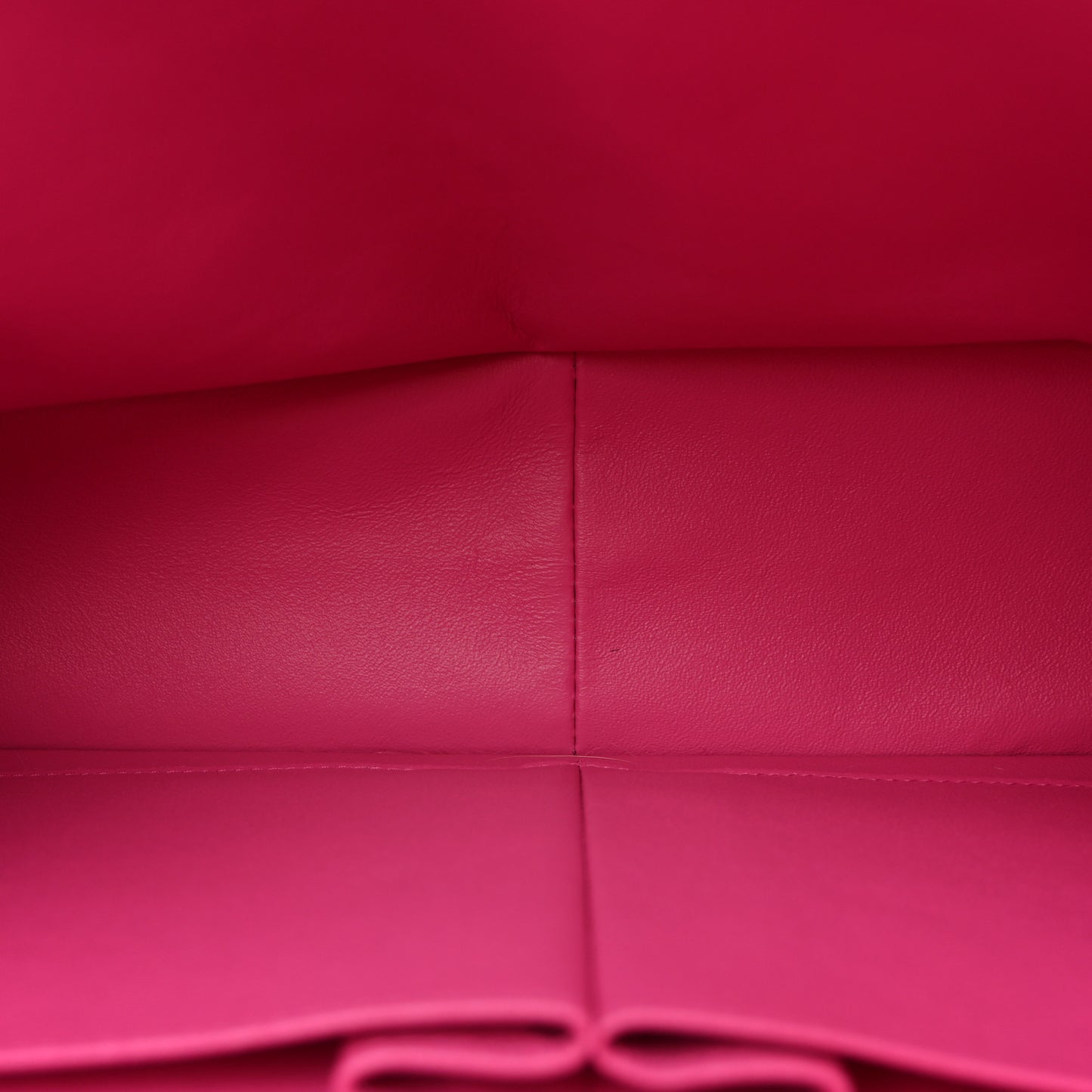 Iridescent Caviar Quilted Jumbo Double Flap Pink