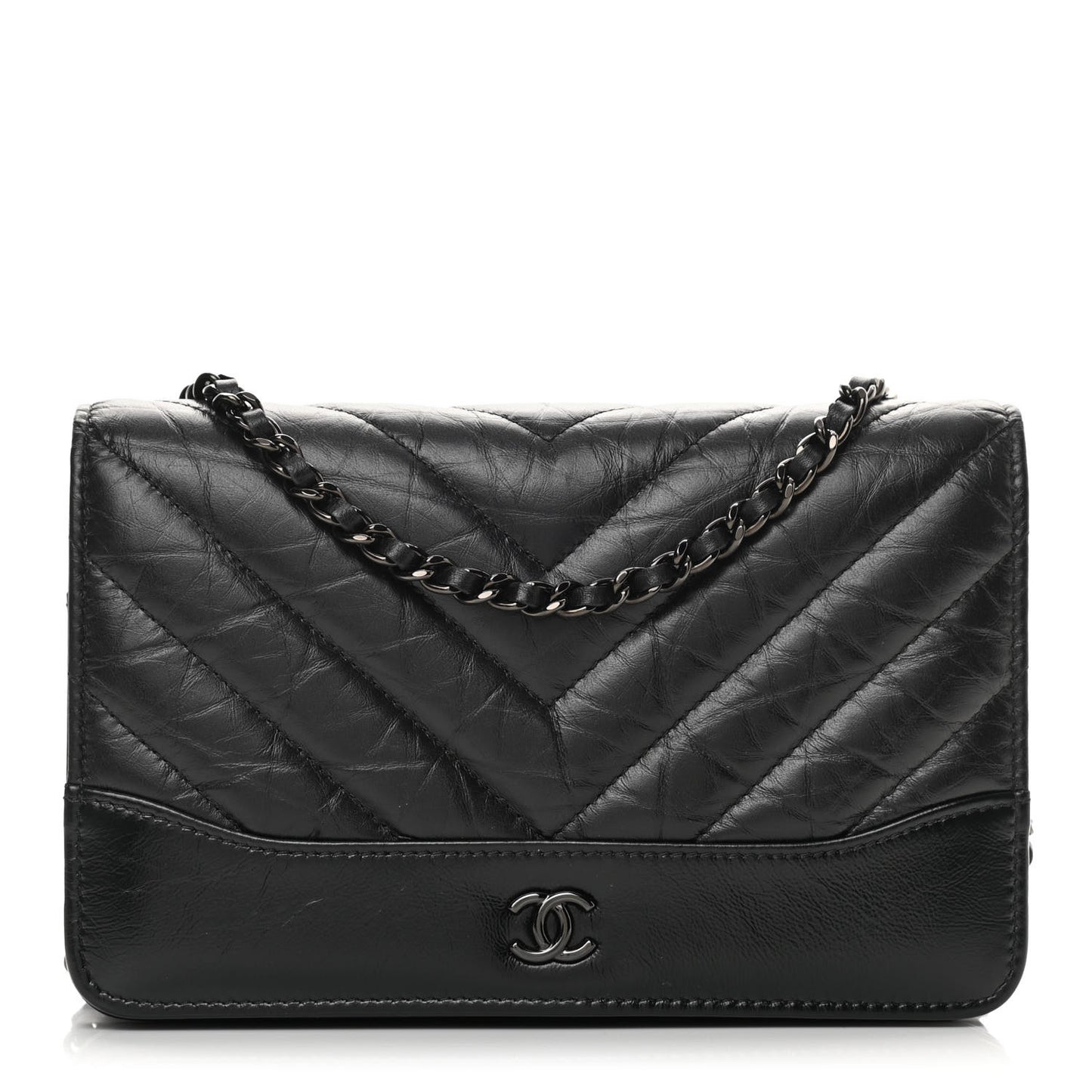 Aged Calfskin Chevron Quilted Gabrielle Wallet On Chain WOC Black