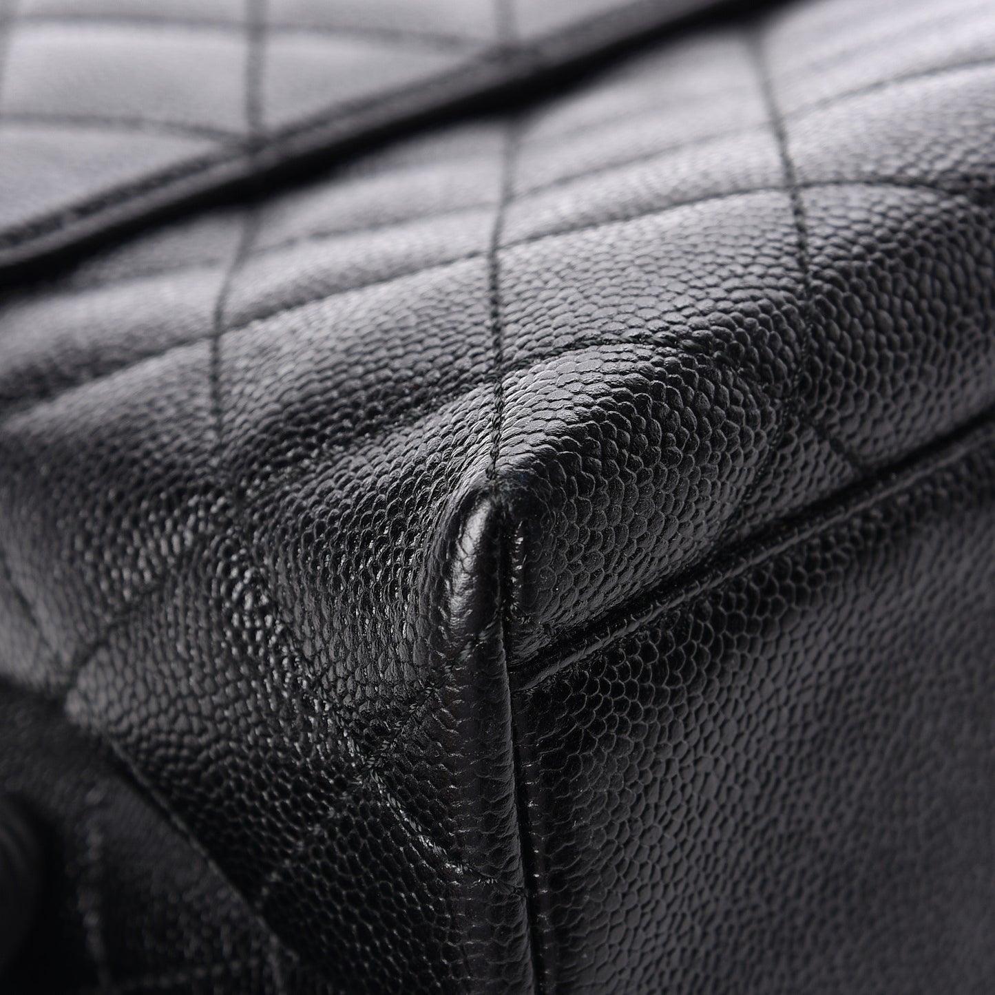 Caviar Quilted Jumbo Kelly Flap Black