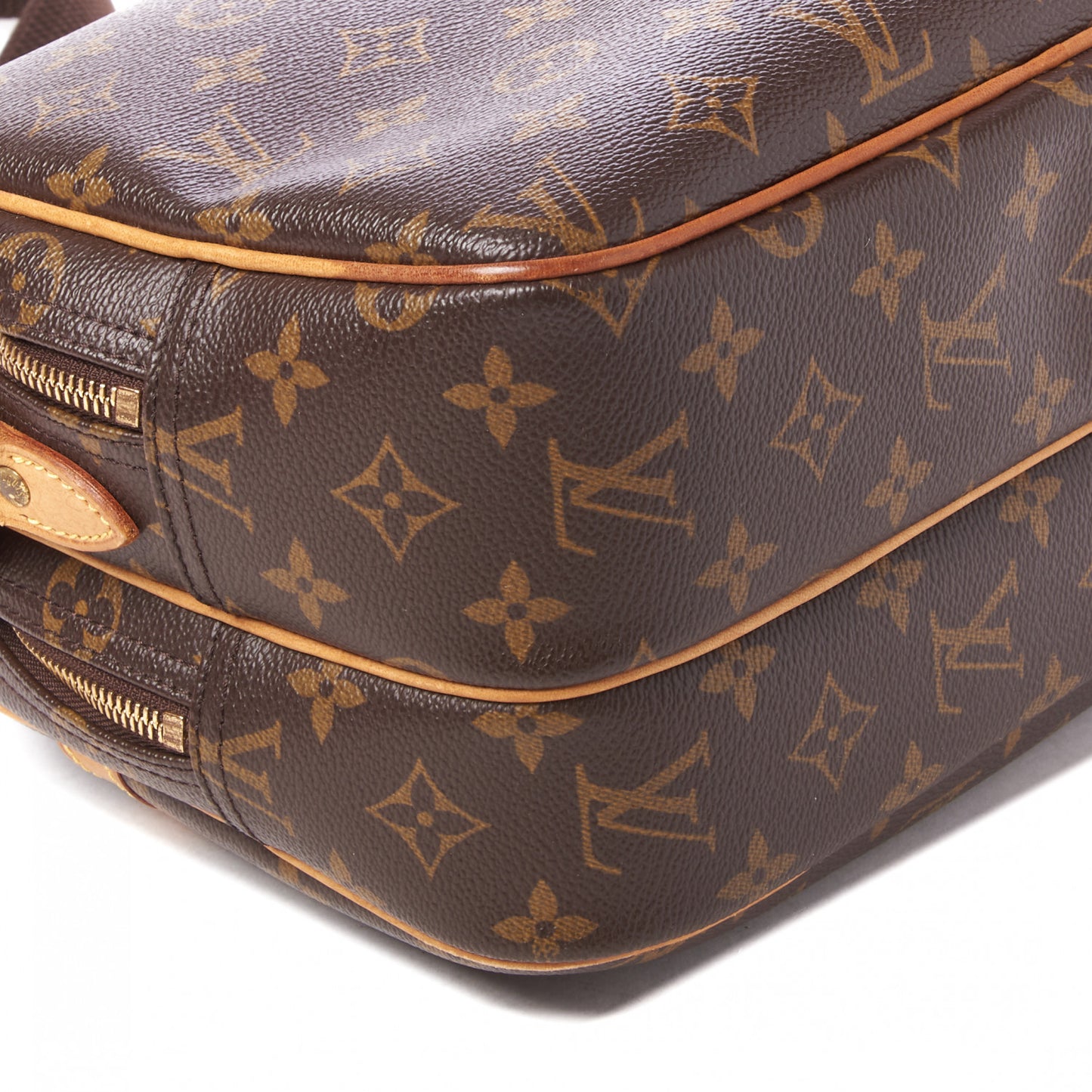 Monogram Reporter PM