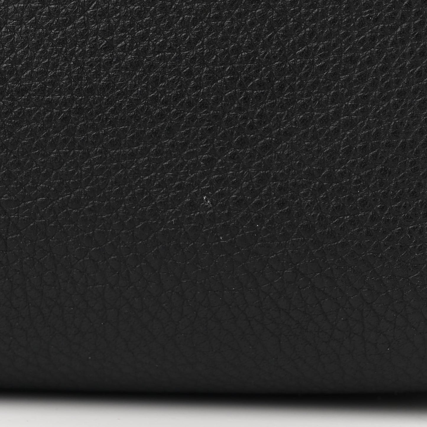 Calfskin Lockme Bucket MM Black