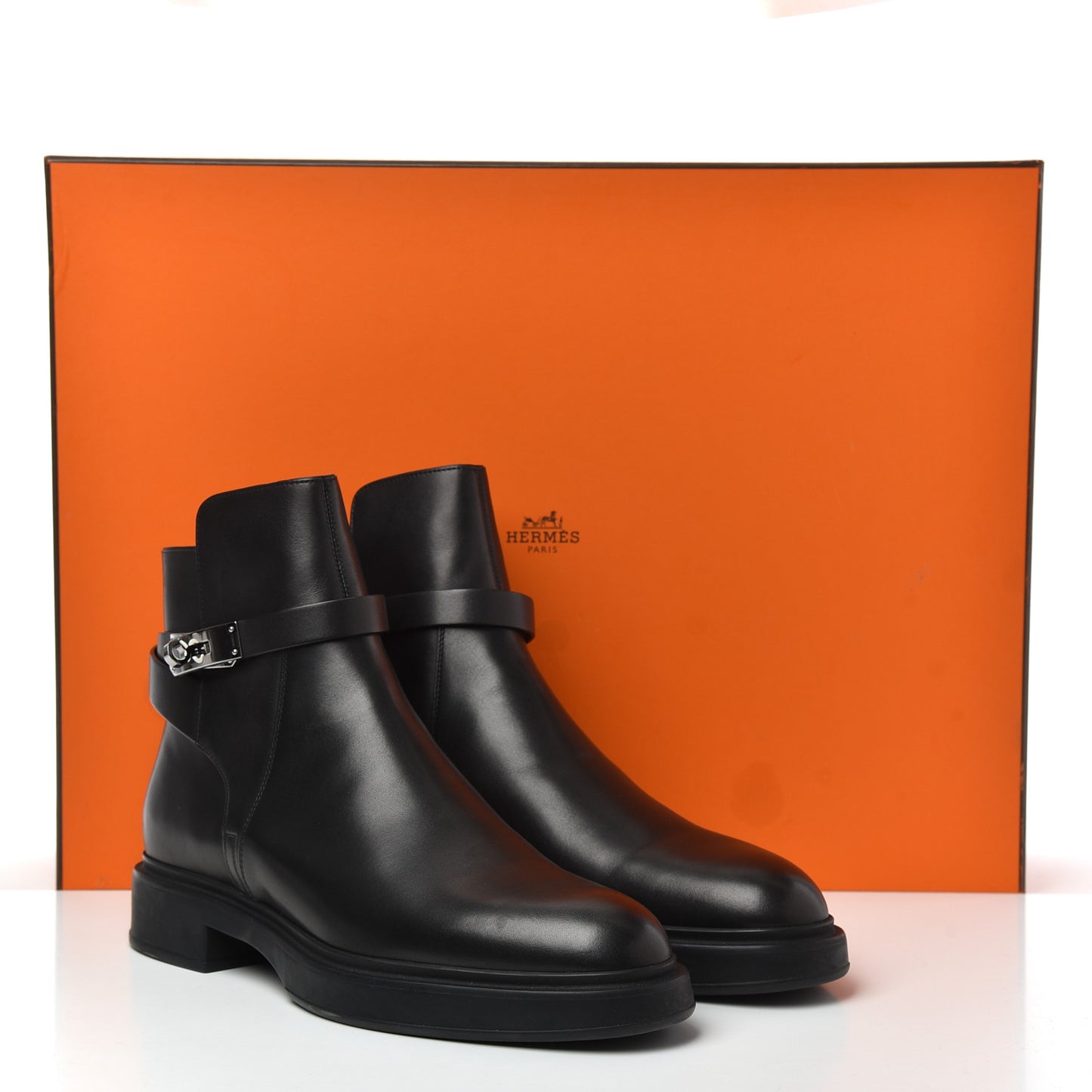 Calfskin Veo Ankle Boots 42 Black