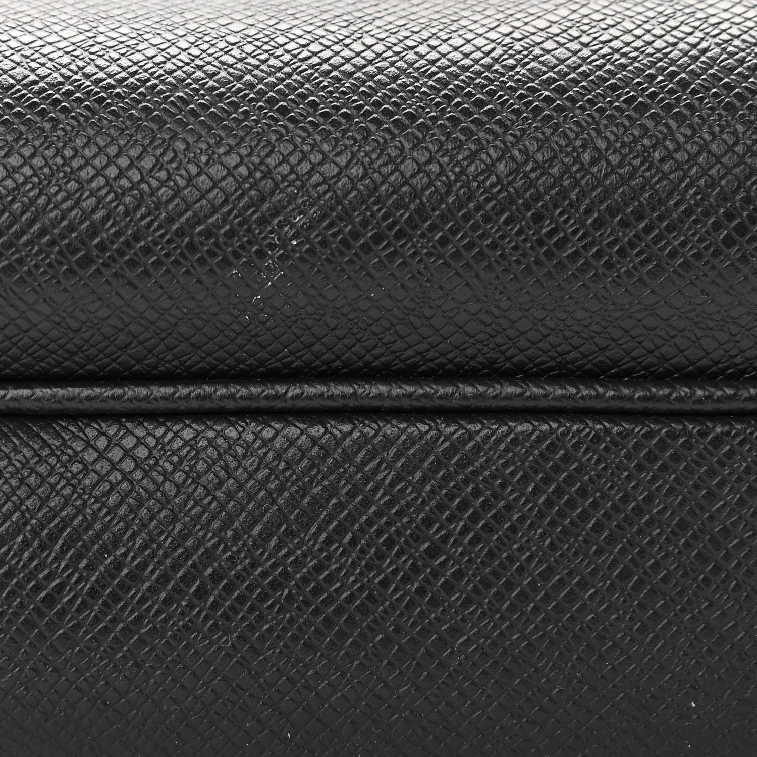 Louis Vuitton Taiga Outdoor Messenger PM Black 11 of 12