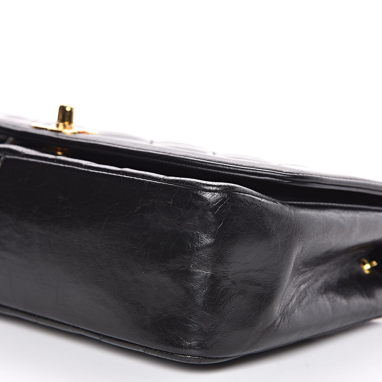 Lambskin Quilted Medium Single Flap Black