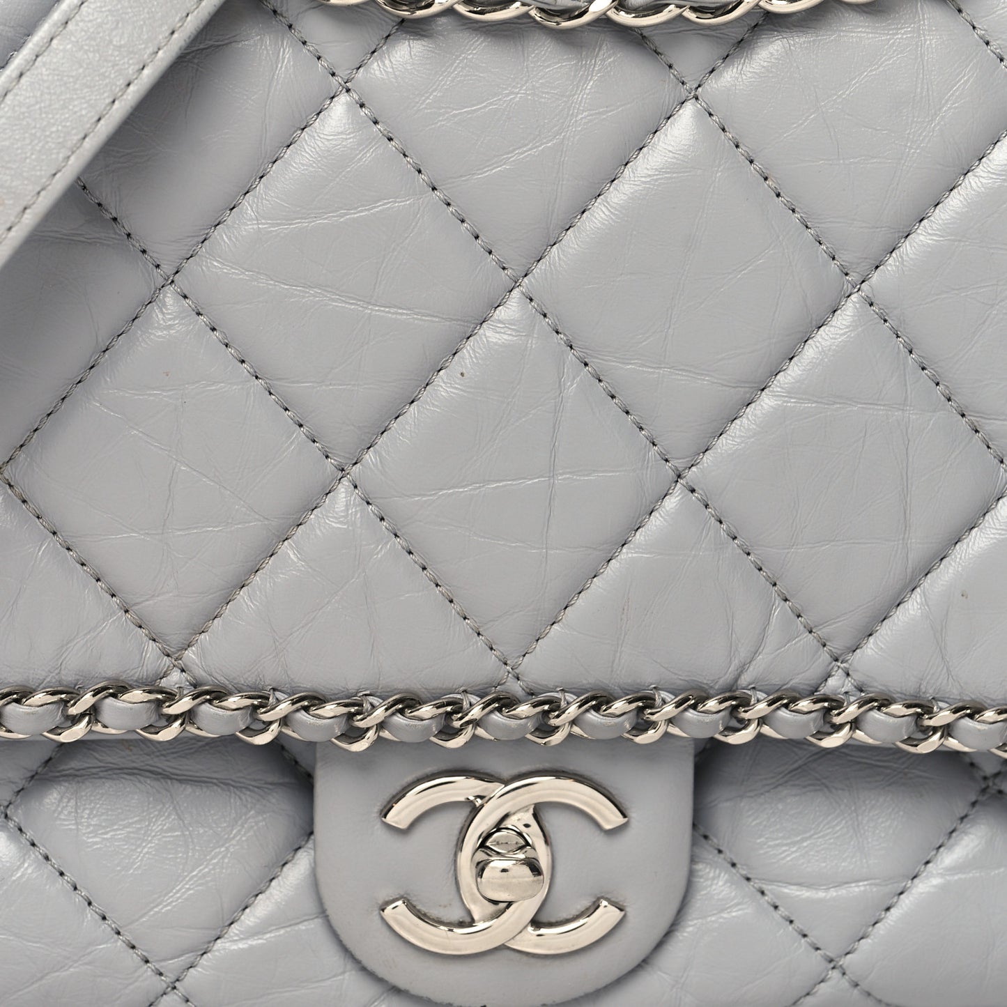 Crumpled Calfskin Large Chain All Over Flap Grey