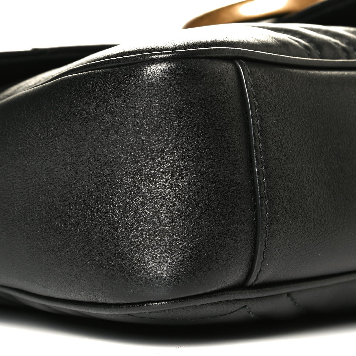 Calfskin Matelasse Medium GG Marmont Shoulder Bag Black