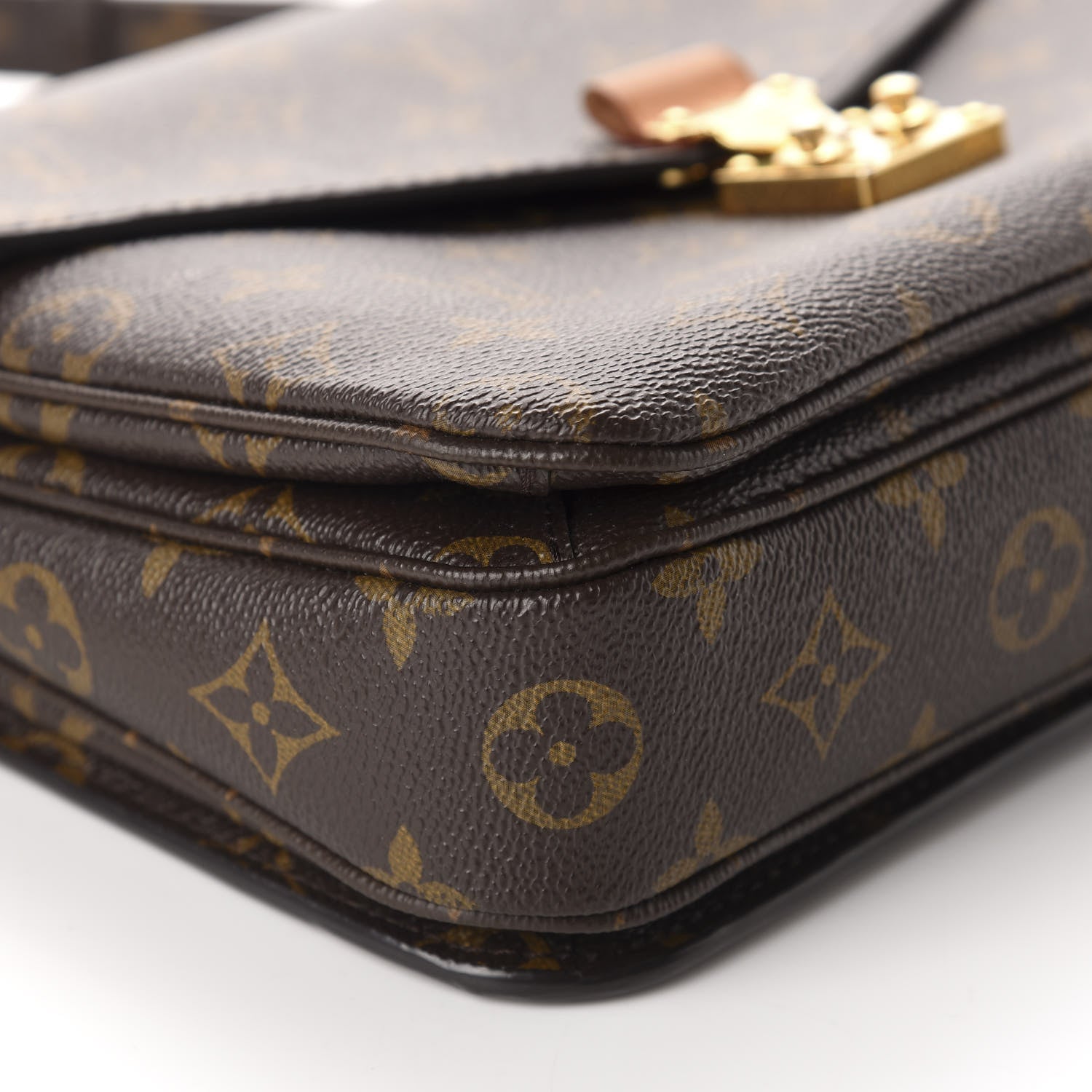 Louis Vuitton Monogram Pochette Metis 6 of 10