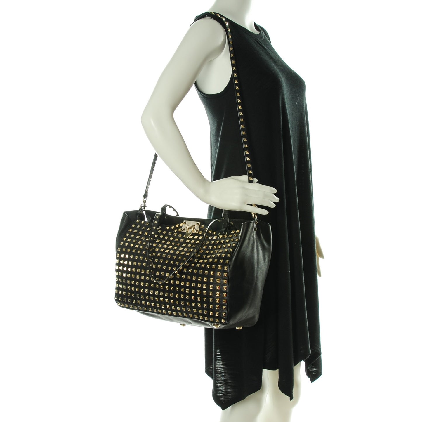 Vitello Medium Rockstud All Over Tote Black