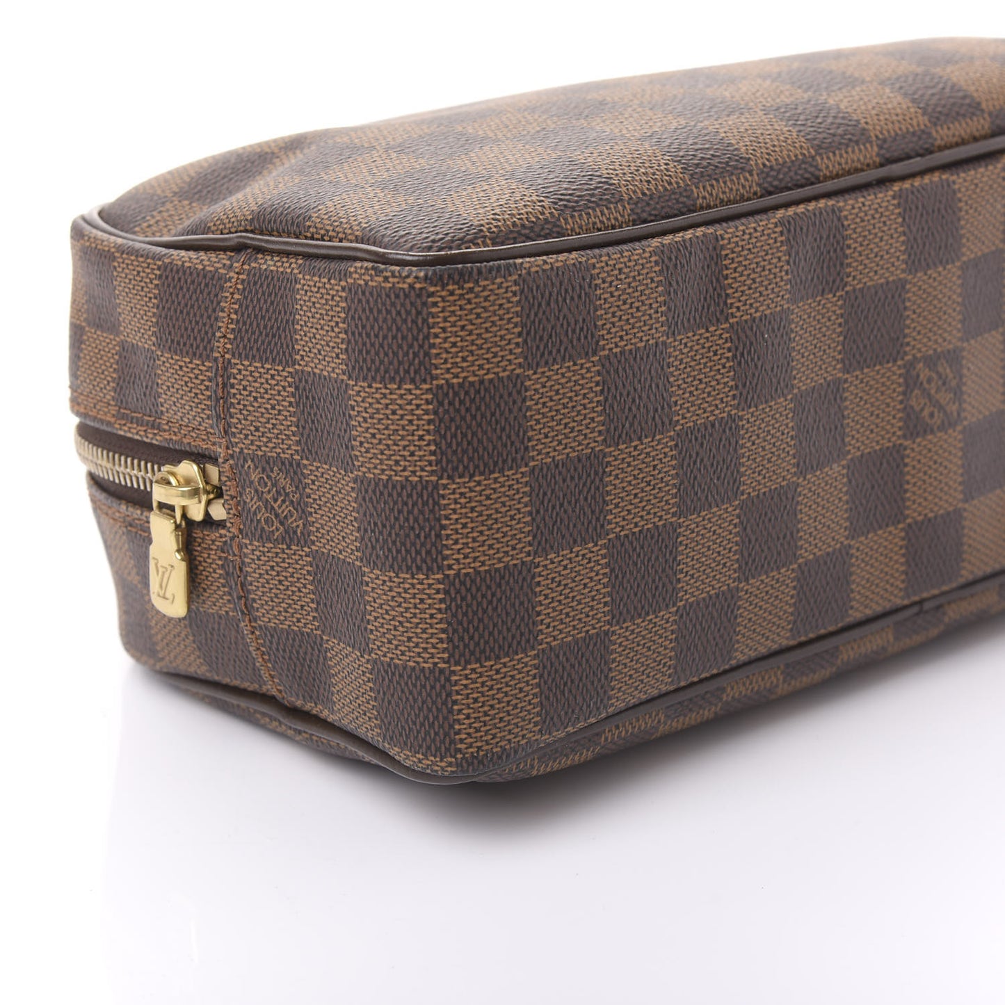 Damier Ebene Toiletry Bag 25