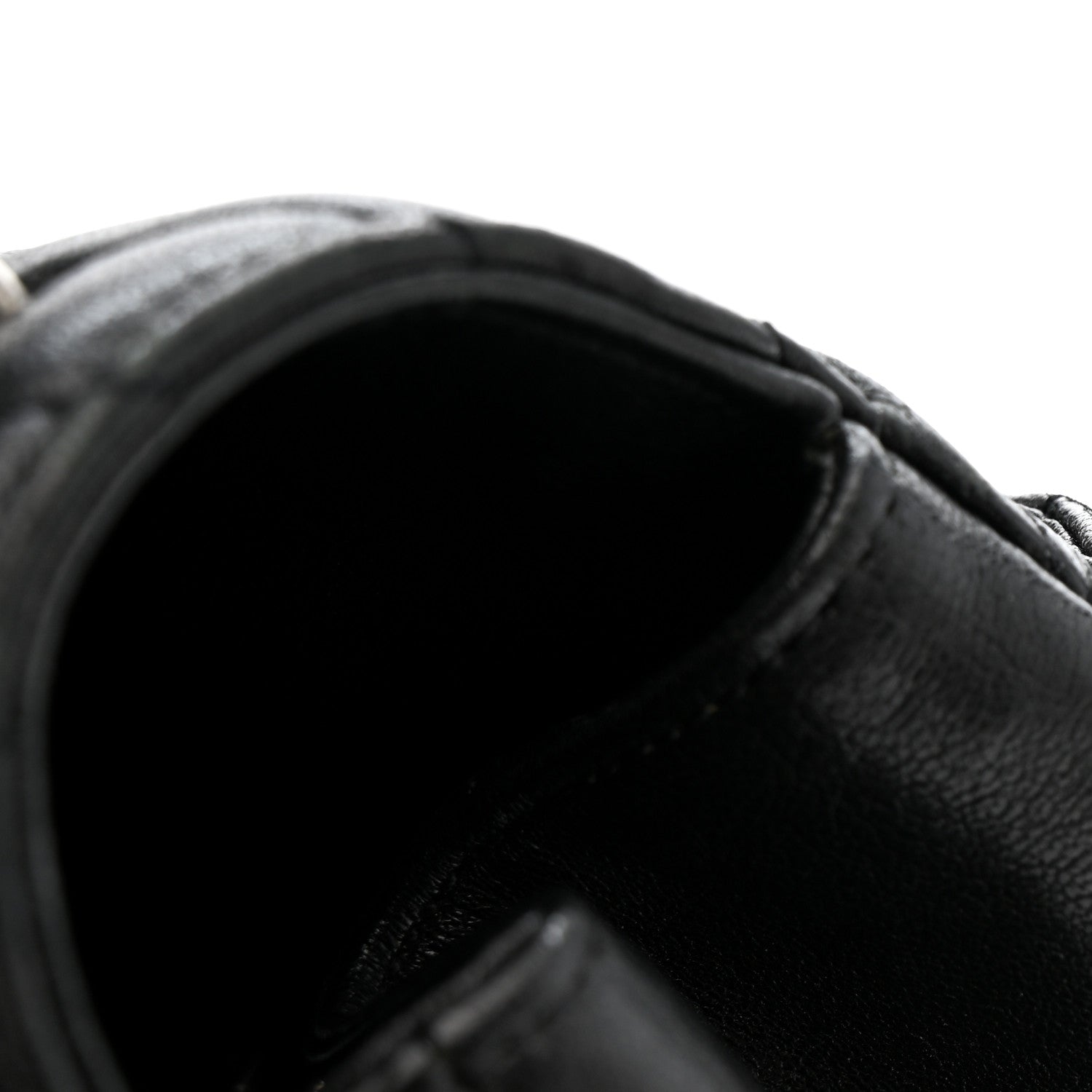 Saint Laurent Sheepskin Matelasse Chevron Monogram Medium College Bag Light Coal 14 of 15