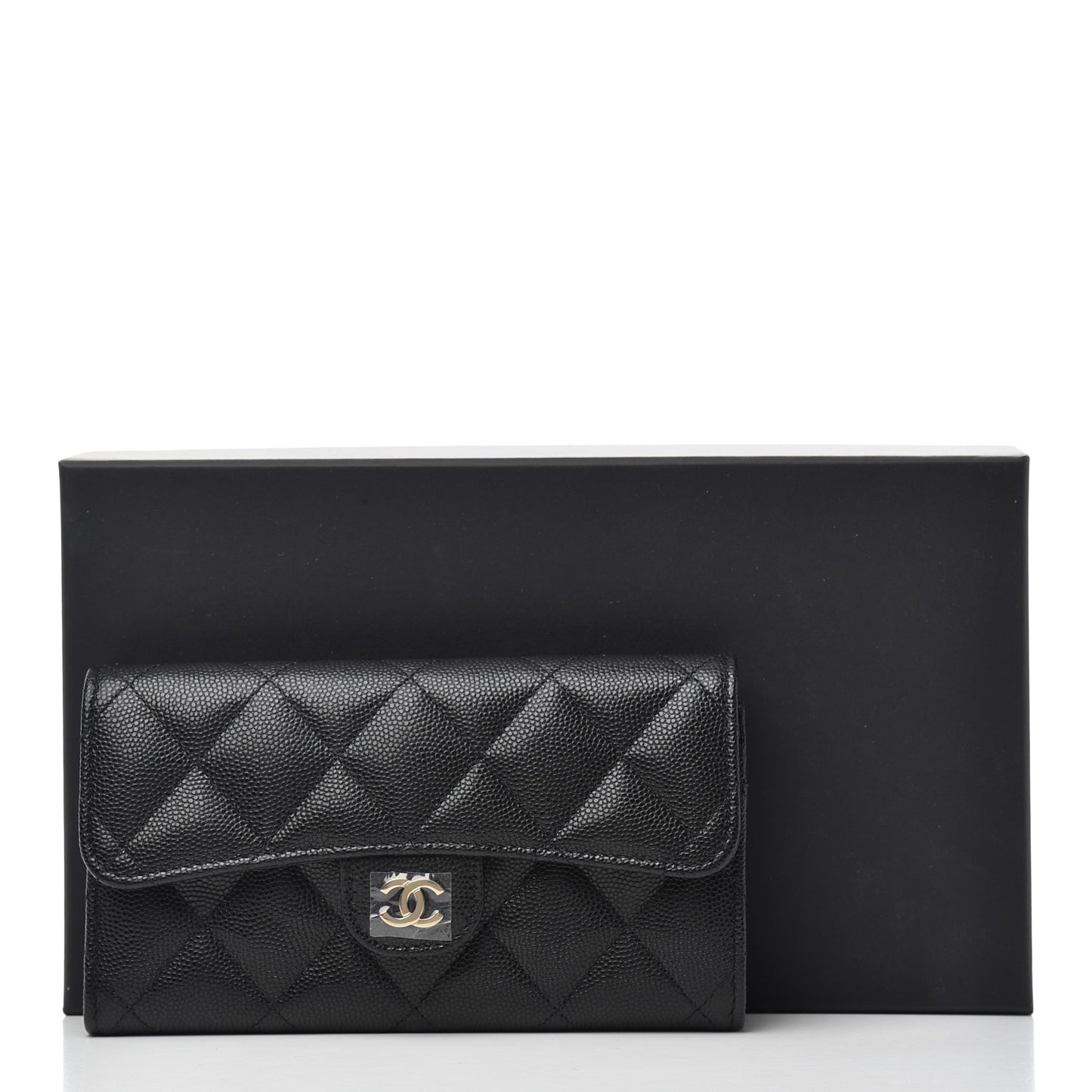 Caviar Quilted Medium Gusset Flap Wallet Black