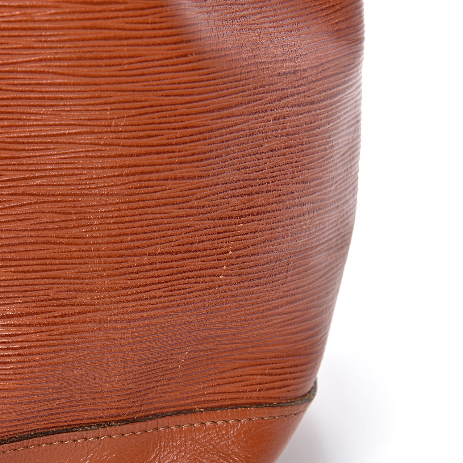 Louis Vuitton Epi Noe Kenyan Fawn 15 of 24