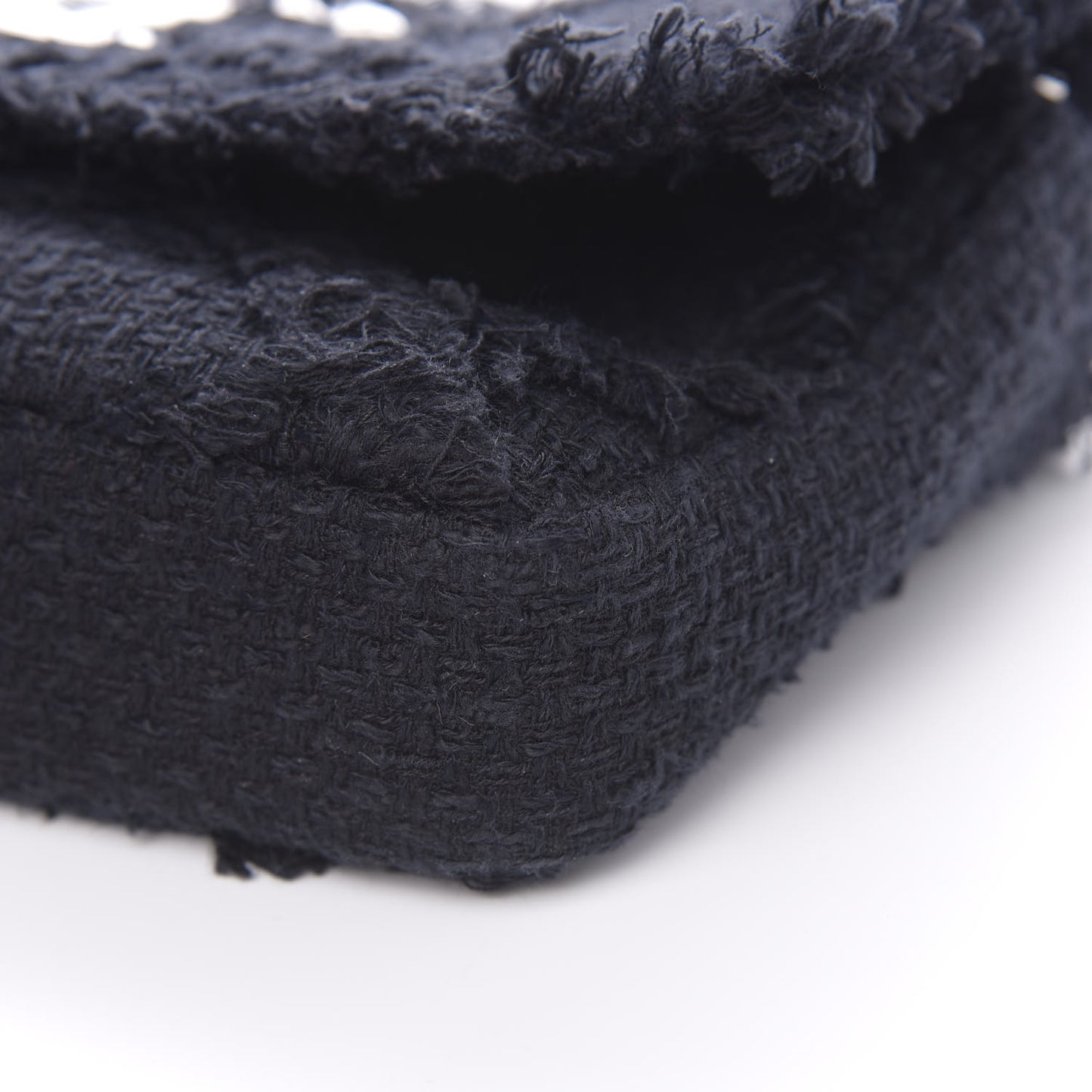 Tweed Small Nature Flap Black