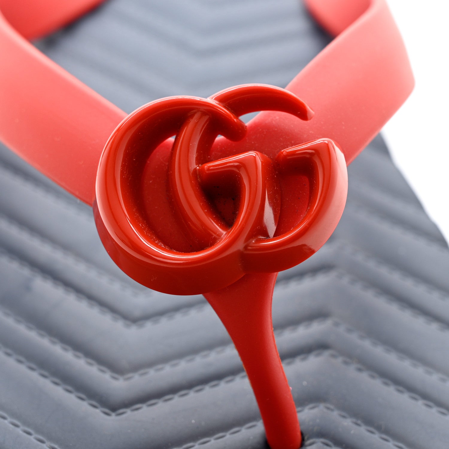 Gucci Rubber Chevron Mens GG Thong Flat Sandals 10 Orange Red 7 of 9