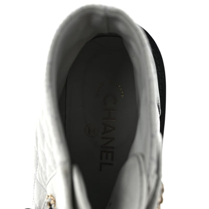 Chanel Shiny Lambskin Quilted Lace Up Combat Boots 37.5 White Black 7 of 8