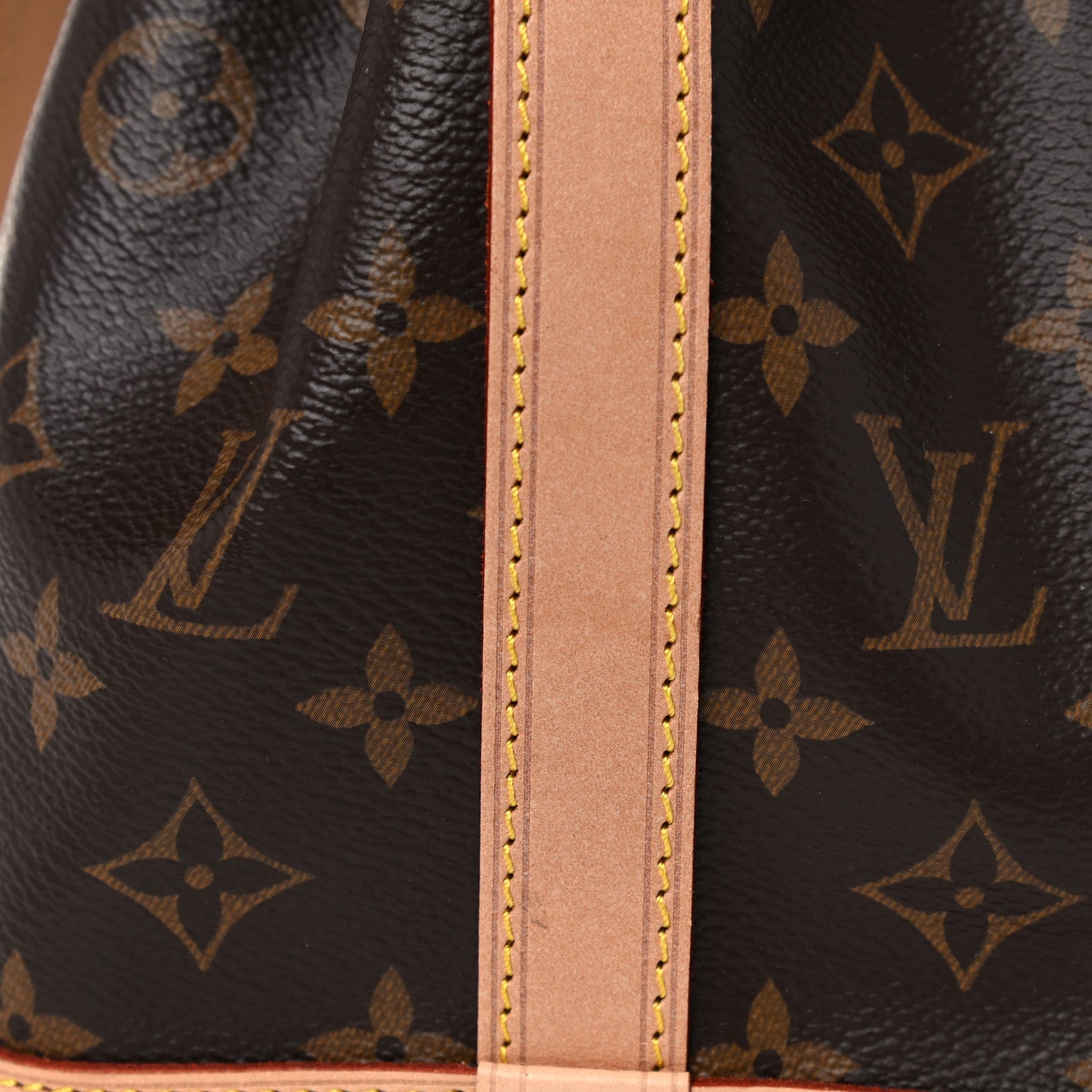 Louis Vuitton Monogram Noe BB 22 of 27
