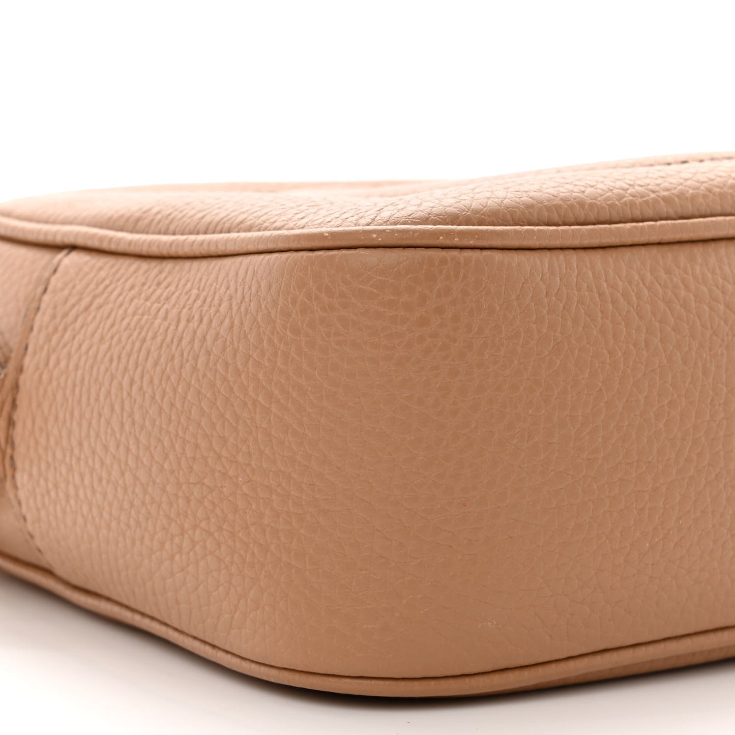 Pebbled Calfskin Small Soho Disco Bag Camelia