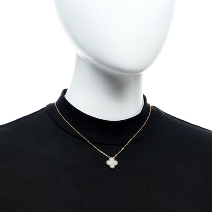 Van Cleef & Arpels 18K Yellow Gold Black Onyx Vintage Alhambra Pendant Necklace 2 of 5