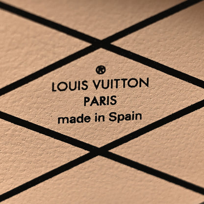 Louis Vuitton Transformed Monogram Time Trunks Micro Boite Chapeau Coin Purse Marron 6 of 6