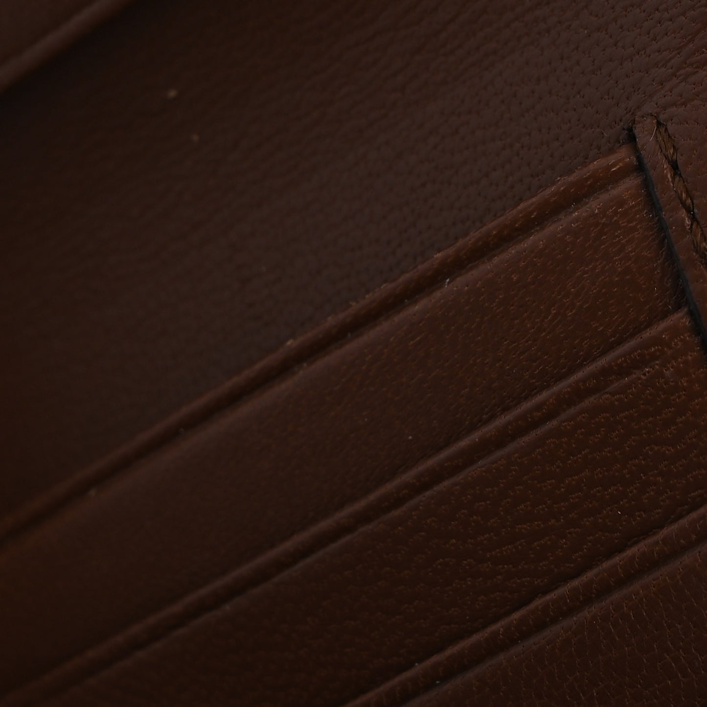 Small Classic Grain Tri-fold Wallet Oak