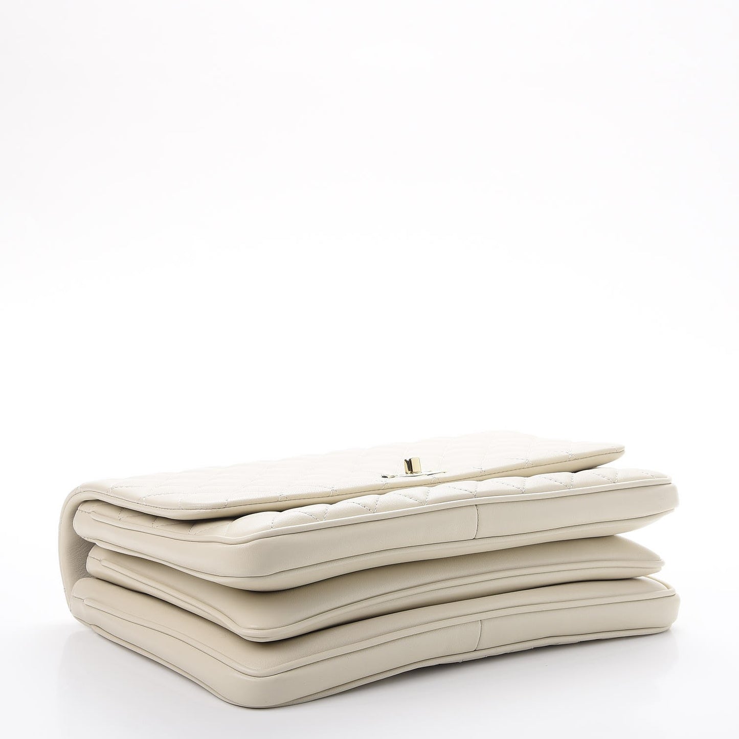 Lambskin Quilted Medium Citizen Chic Flap Ivory
