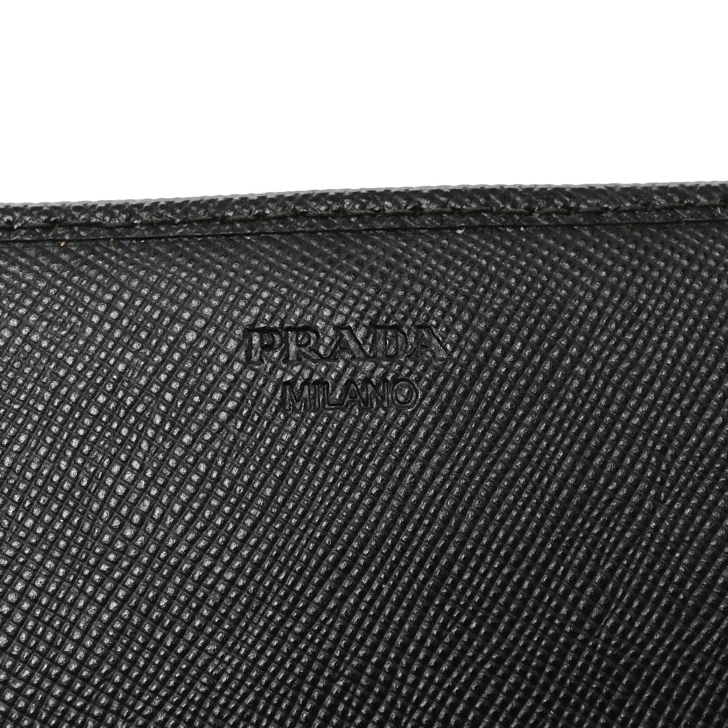 Saffiano Metal Oro Chain Wallet Black