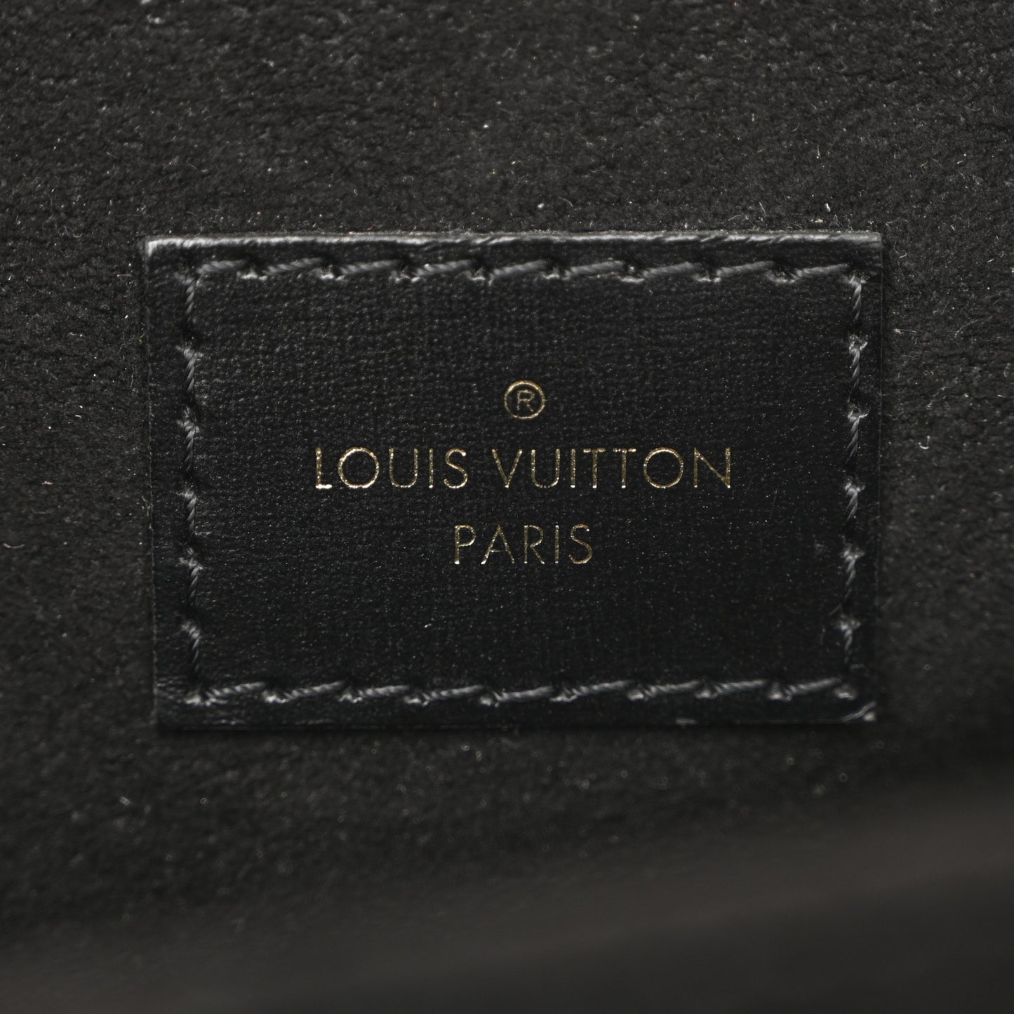 Reverse Monogram Pochette Metis